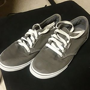 Gray Vans Lo Pro Atwood